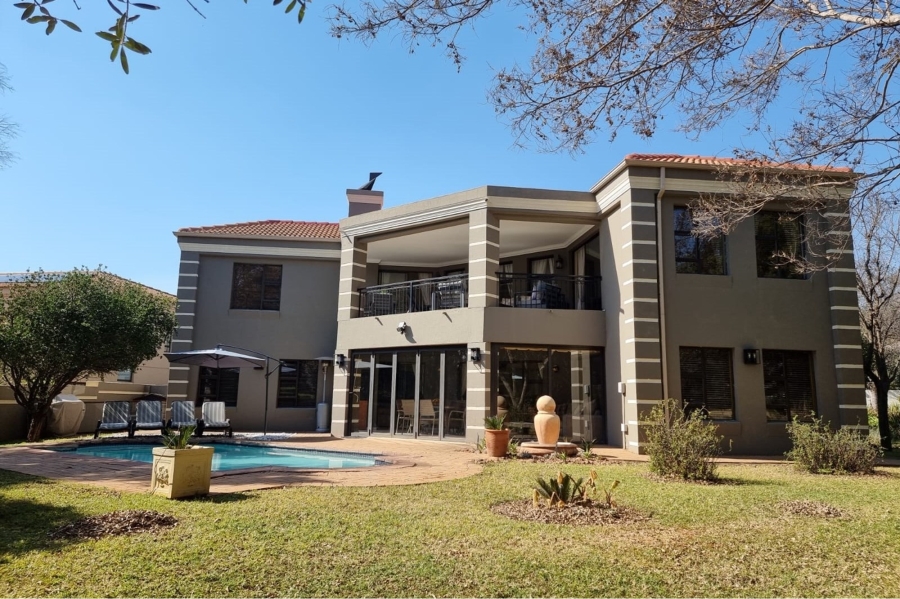 3 Bedroom Property for Sale in WestLake Country Safari Estate North West